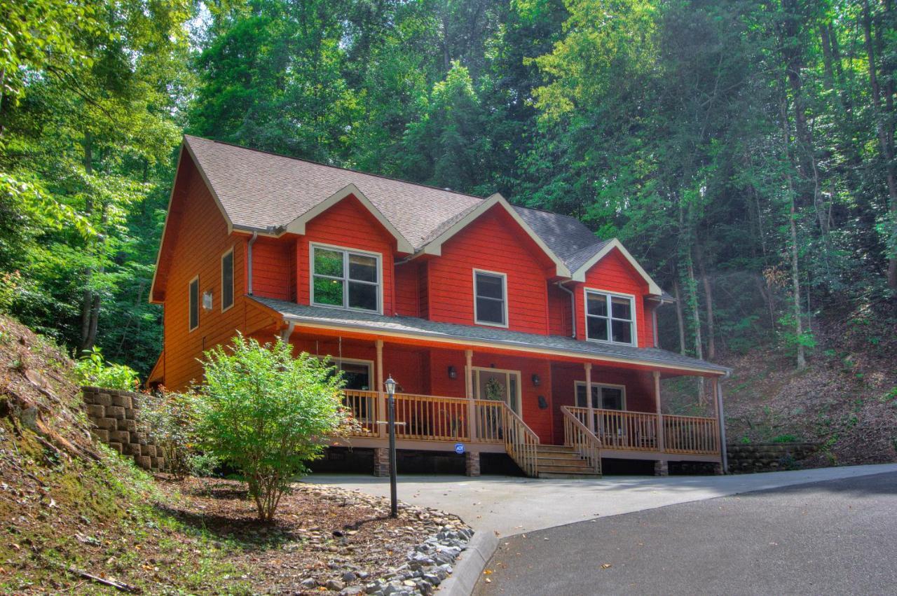 Gorgeous "Country Roads" By Honeybearcabins 4Br 4Ba, Next To Pool, Easy Drive, Main Strip Location! Pigeon Forge Kültér fotó