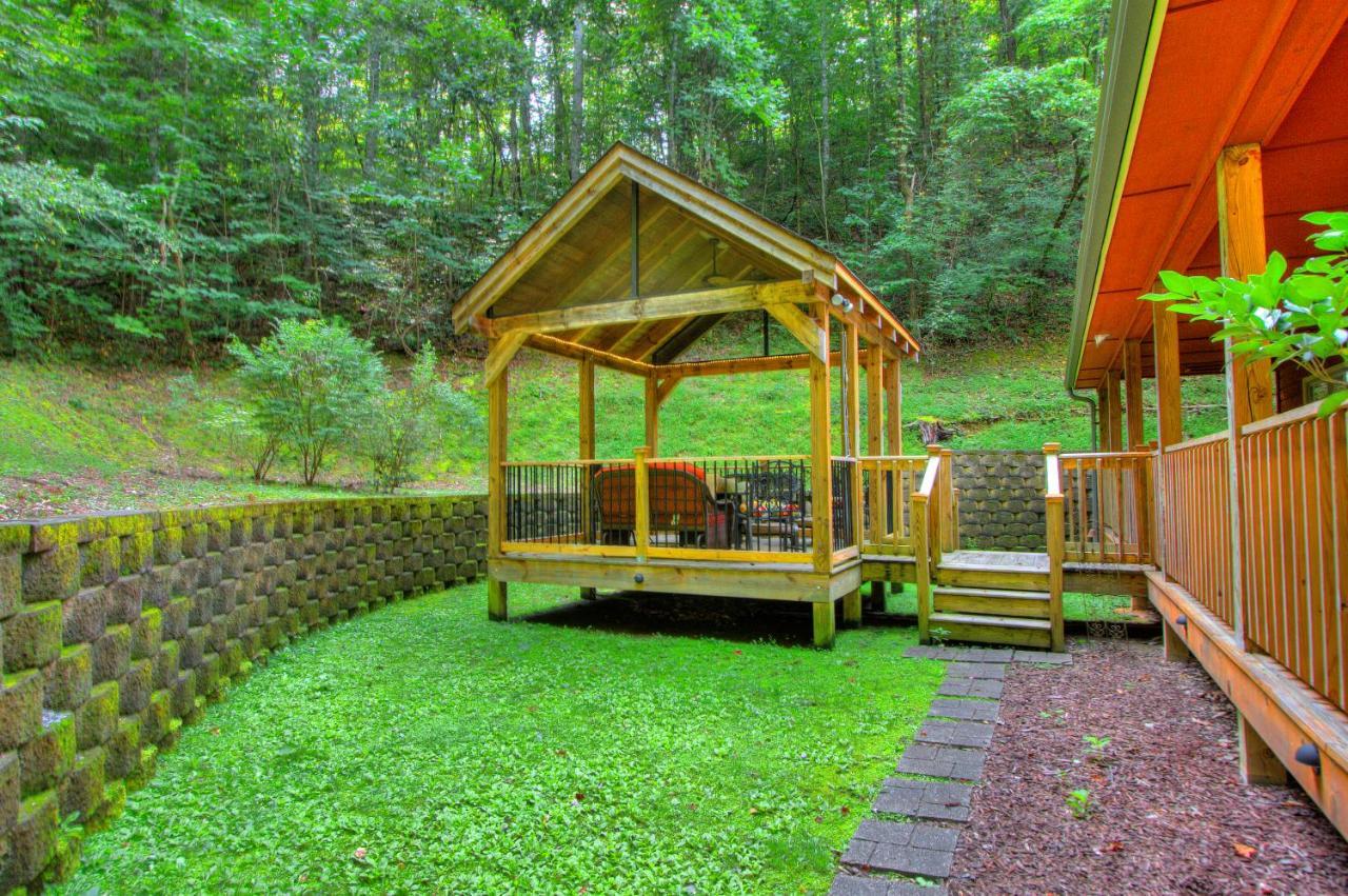 Gorgeous "Country Roads" By Honeybearcabins 4Br 4Ba, Next To Pool, Easy Drive, Main Strip Location! Pigeon Forge Kültér fotó