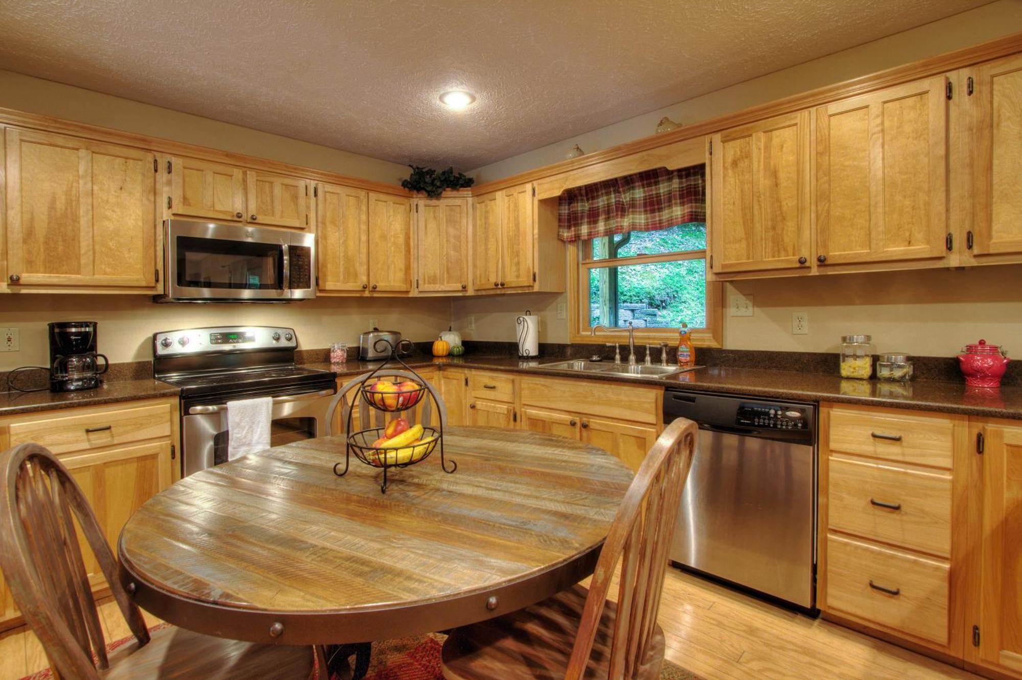 Gorgeous "Country Roads" By Honeybearcabins 4Br 4Ba, Next To Pool, Easy Drive, Main Strip Location! Pigeon Forge Kültér fotó